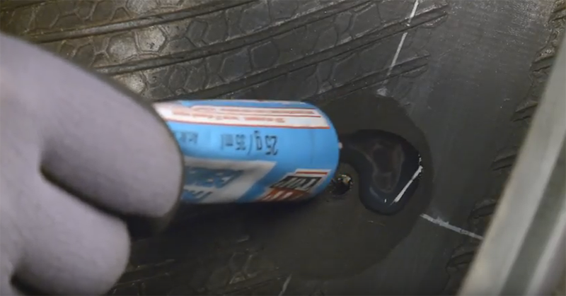 Cách vá lốp xe ô tô không săm