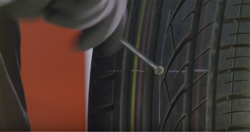 Cách vá lốp xe ô tô không săm