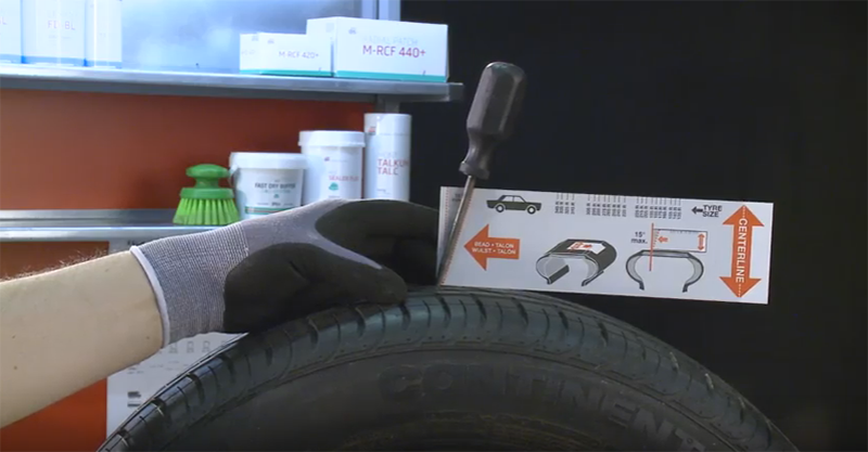 Cách vá lốp xe ô tô không săm
