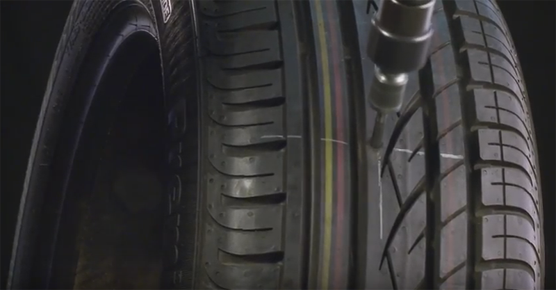 Cách vá lốp xe ô tô không săm