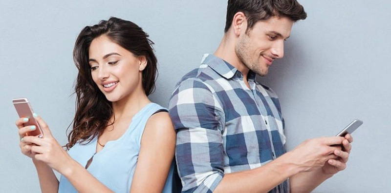 Cách nói chuyện mặn mà với người yêu