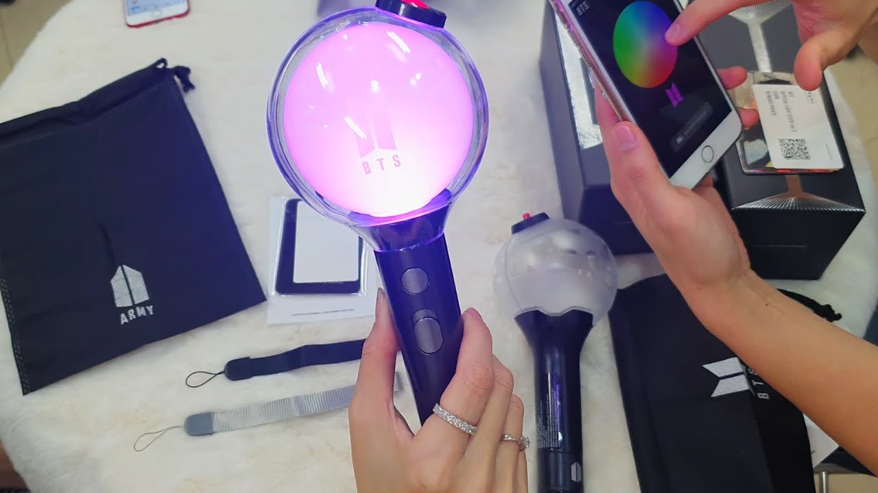 Lightstick của BTS là gì?