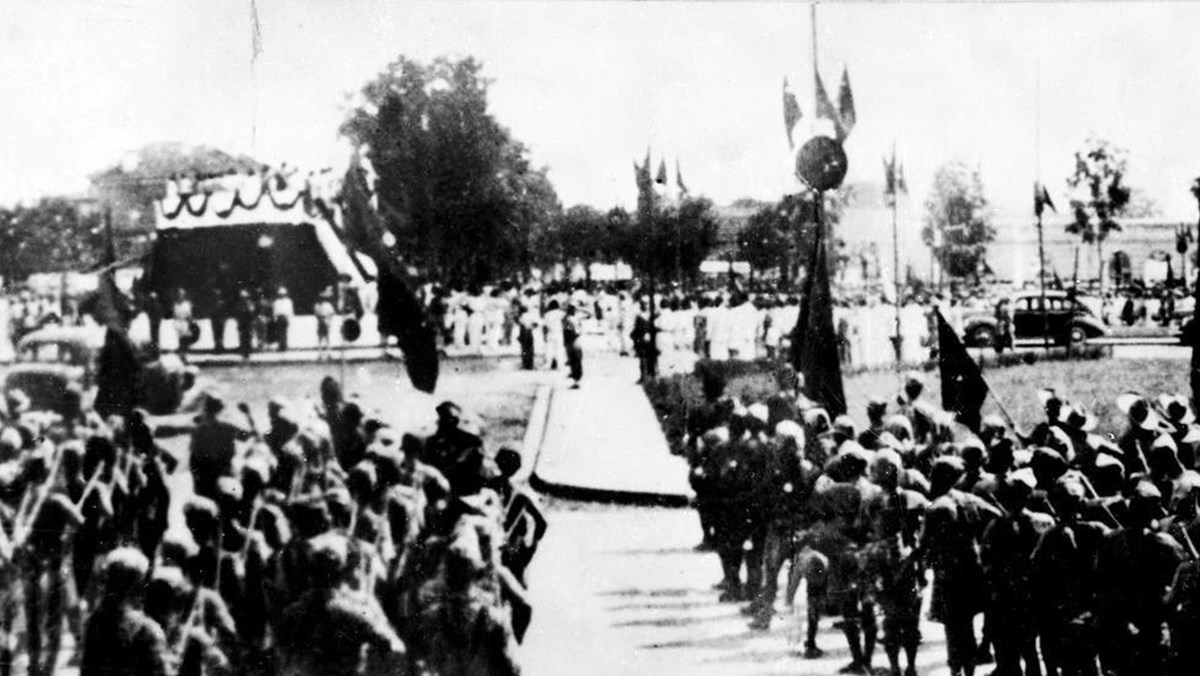 Quảng trường Ba Đình 1945 Quảng trường Ba Đình 1945