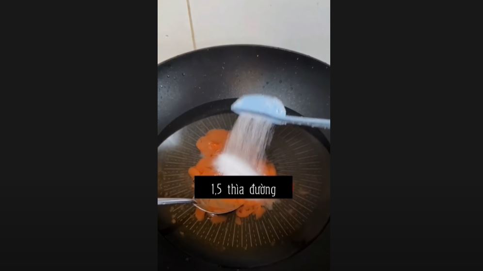 Cách làm bánh gạo tokbokki từ cơm nguội cực đơn giản tại nhà