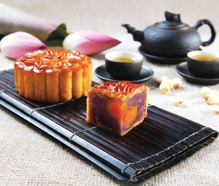 1 cái bánh Trung Thu bao nhiêu calo