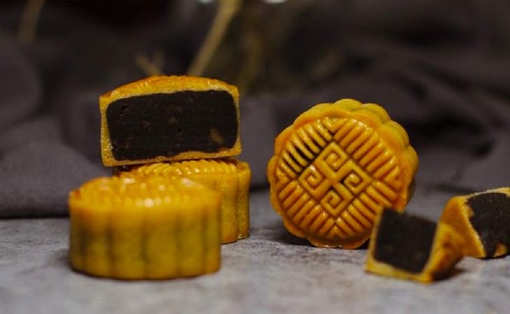 1 cái bánh Trung Thu bao nhiêu calo