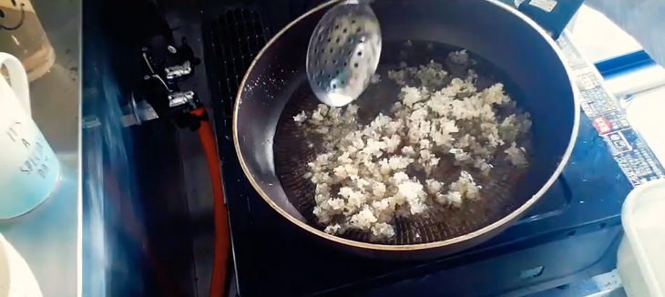 Cách làm cốm từ cơm nguội