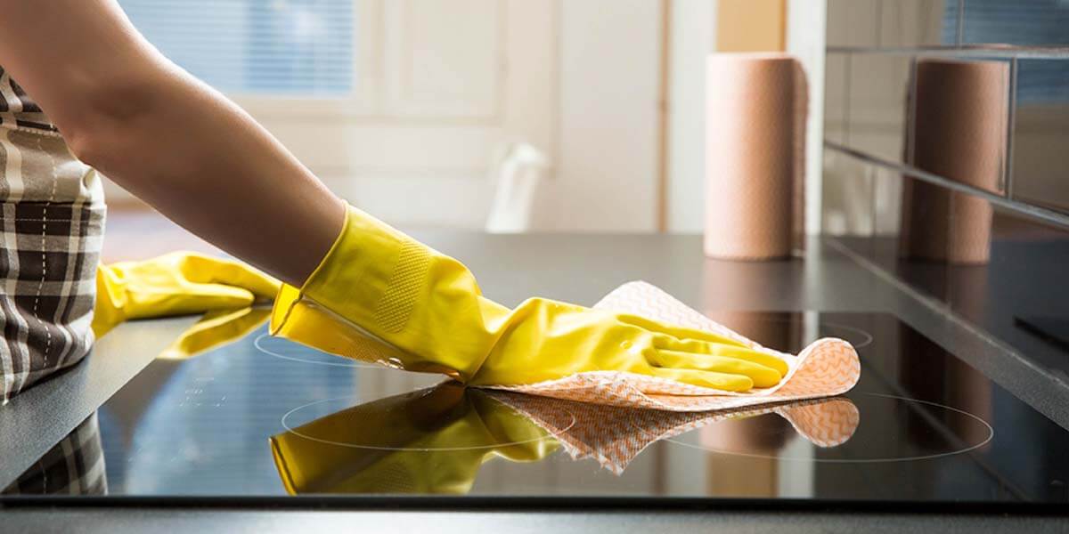 Vệ sinh nhẹ nhàng, không làm ảnh hưởng đến các bo mạch