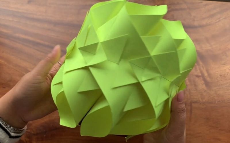 Cách làm lồng đèn Trung Thu bằng giấy A4 đốm lửa