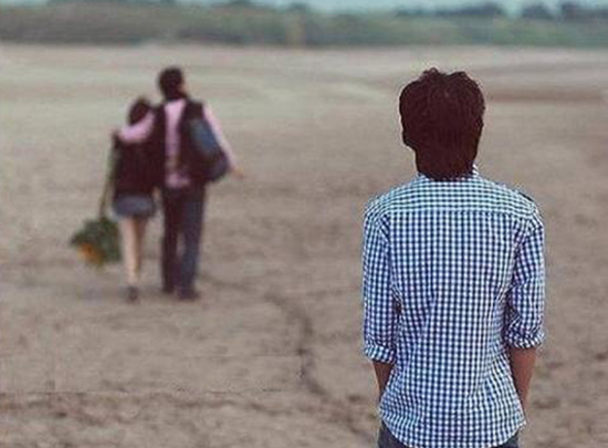 Hình ảnh đẹp về tình yêu đơn phương, yêu xa 3