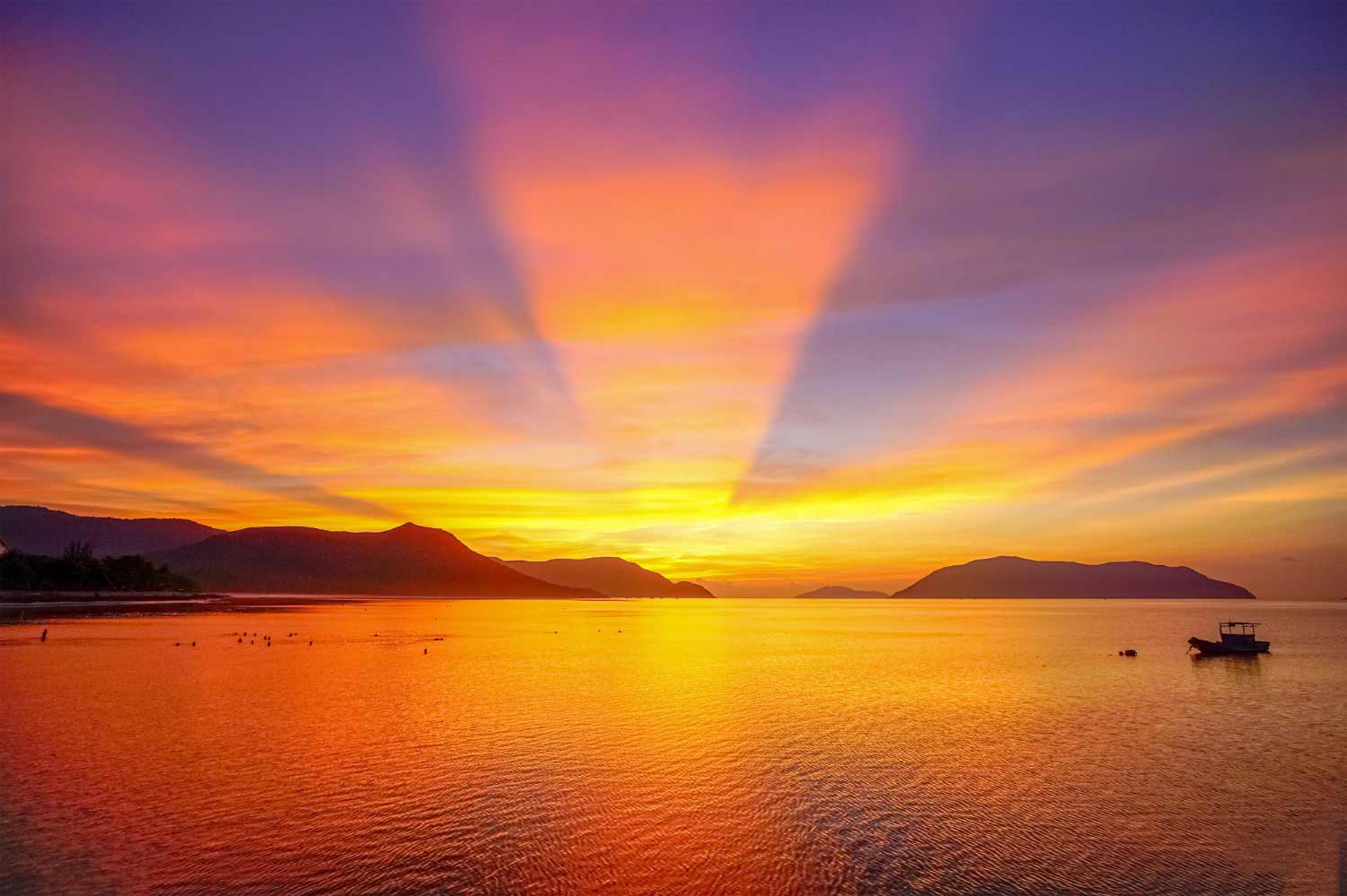 Tìm hiểu về bình minh Tìm hiểu về bình minh