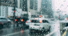 Hình ảnh mưa rào đẹp, buồn, lãng mạn, câu nói, bài thơ hay về mưa rào