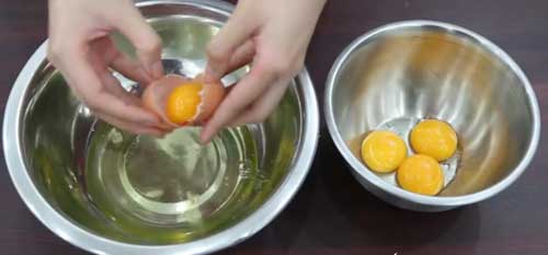 Cách làm bánh gato bằng nồi cơm điện không cần máy đánh trứng