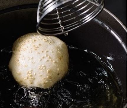 Cách làm bánh tiêu sữa bằng bột nở