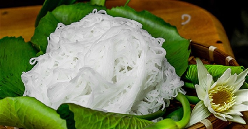 Cách làm bún tươi tại nhà từ bột gạo không cần khuôn