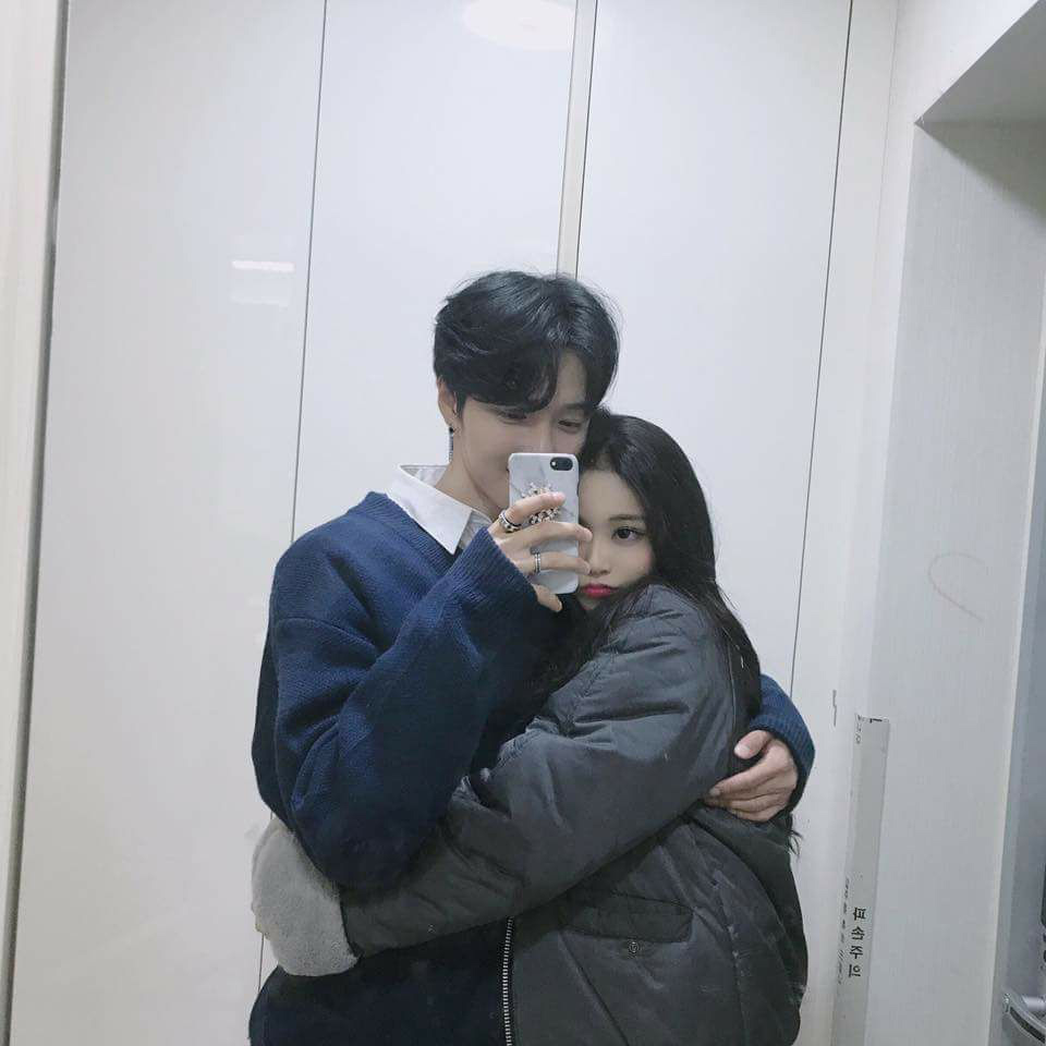 Quan tâm người yêu là bạn trai qua tin nhắn Quan tâm người yêu là bạn trai qua tin nhắn