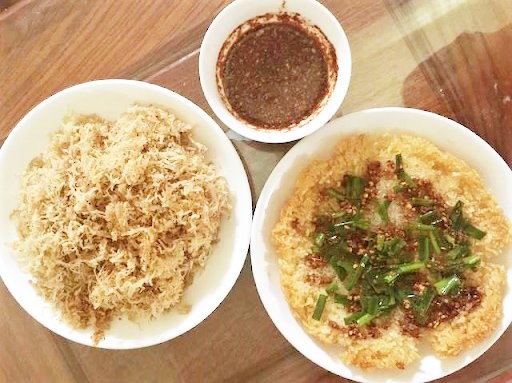 Cách làm cơm cháy từ cơm nguội Cách làm cơm cháy từ cơm nguội