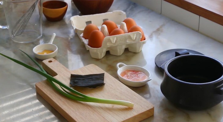 Cách làm trứng hấp Hàn Quốc Cách làm trứng hấp Hàn Quốc