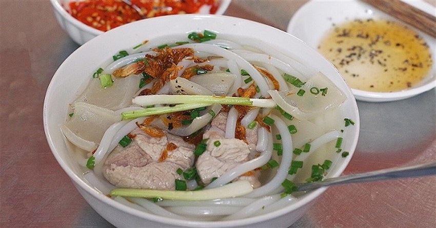 Cách làm bánh canh từ bột gạo, bột mì, bột năng tại nhà