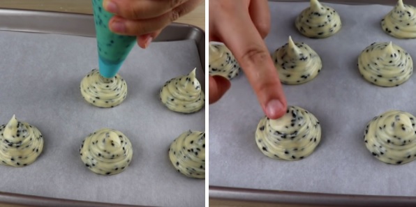 Cách làm bánh mì mè đen Hàn Quốc từ bột mì, trứng sữa Cách làm bánh mì mè đen Hàn Quốc từ bột mì, trứng sữa