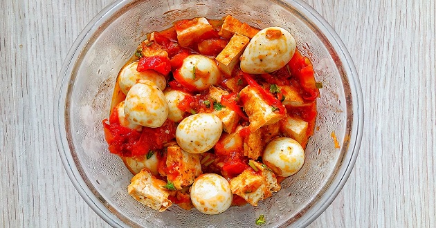 Cách làm trứng cút xào cà chua đậu hũ Cách làm trứng cút xào cà chua đậu hũ