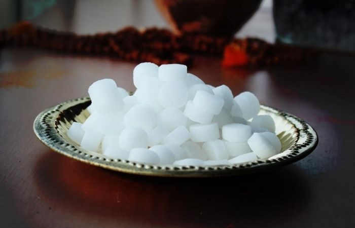 Cách đuổi kiến bằng bằng phiến Cách đuổi kiến bằng bằng phiến