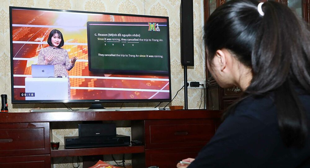 Lịch học trực tuyến lớp 12 trên truyền hình Hà Nội