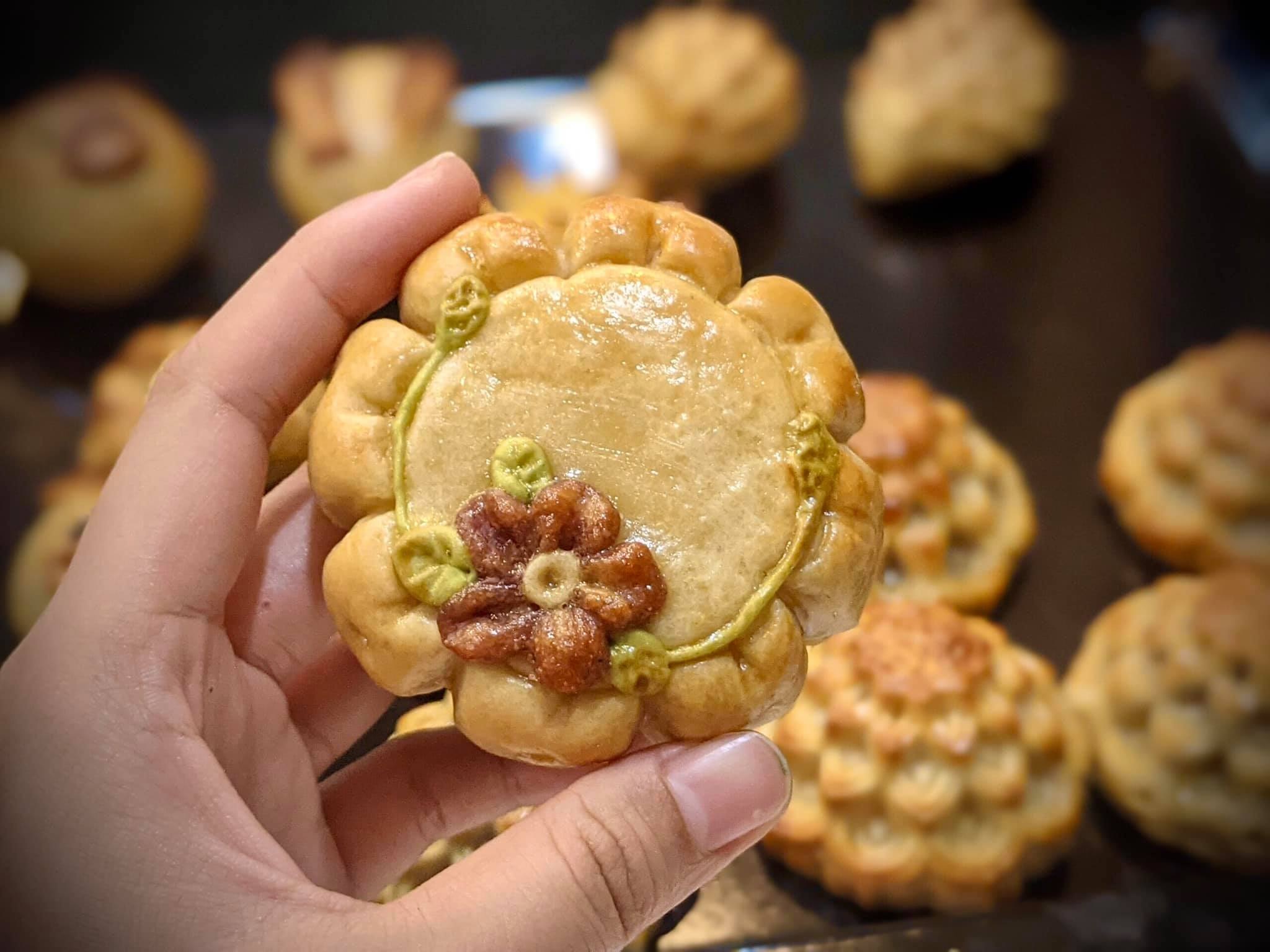 Cách làm bánh Trung Thu không cần khuôn Cách làm bánh Trung Thu không cần khuôn