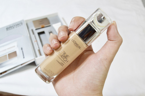 Liquid foundation Liquid foundation