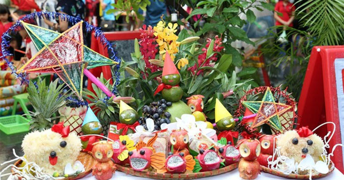 Mâm cúng rằm Trung Thu tháng 8 gồm có những gì? Mâm cỗ trông trăng rằm tháng 8