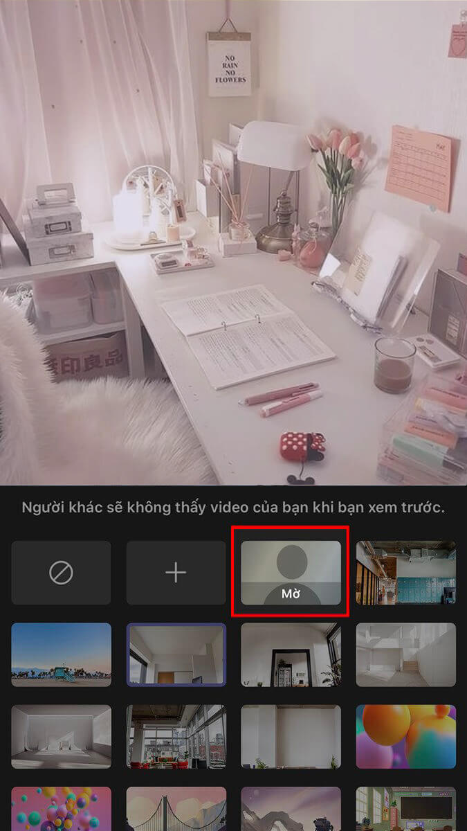 Cách bật background trong Teams trên điện thoại