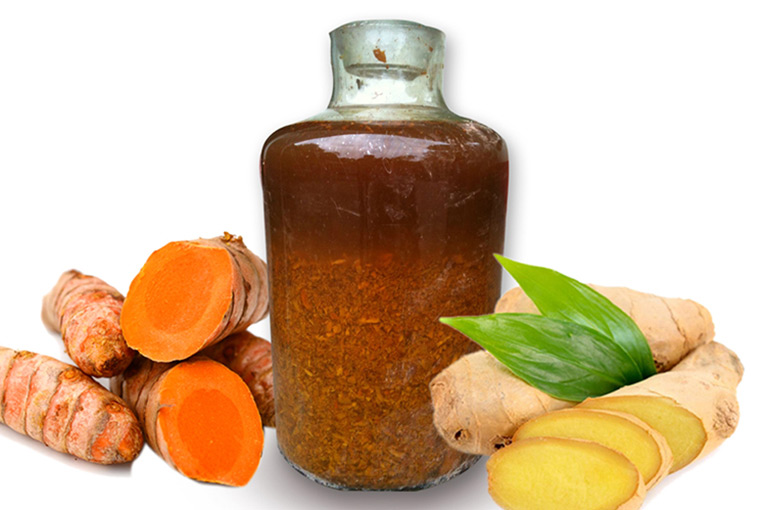 Cách trị rạn da cho bà bầu sau sinh bằng nghệ kết hợp với rượu gừng Cách trị rạn da cho bà bầu sau sinh bằng nghệ kết hợp với rượu gừng