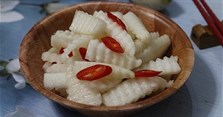 Cách làm dưa củ cải trắng muối chua giòn ngon tại nhà