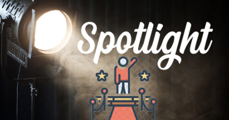 Spotlight là gì? Chiếm spotlight có nghĩa là gì trong giải trí?