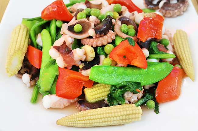 Bạch tuộc xào thập cẩm Bạch tuộc xào thập cẩm