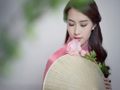Những bài hát ca ngợi về người phụ nữ Việt Nam hay nhất