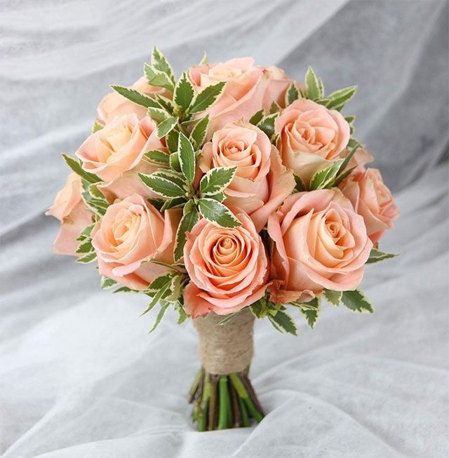 Mẫu hồng cưới nhạt cầm tay đẹp Mẫu hồng cưới nhạt cầm tay đẹp