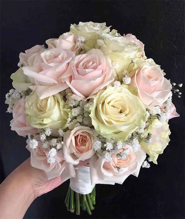 Hoa baby cầm tay cô dâu đẹp Hoa baby cầm tay cô dâu đẹp