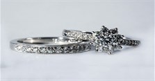 Vàng trắng là gì? Bảng giá các loại vàng trắng