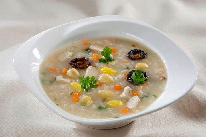 Cách nấu cháo ếch hạt sen cho bé ăn dặm