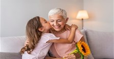 Những lời chúc 20/10 cho bà ý nghĩa, ngắn gọn hay nhất