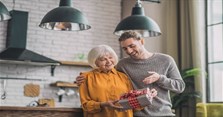 Những lời chúc 20/10 cho mẹ vợ hay, ý nghĩa, ngắn gọn