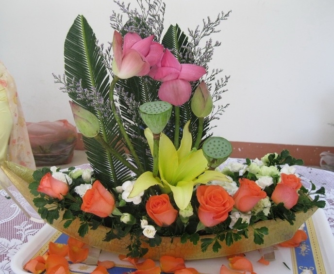 mẫu cắm hoa 20/10 đẹp mẫu cắm hoa 20/10 đẹp
