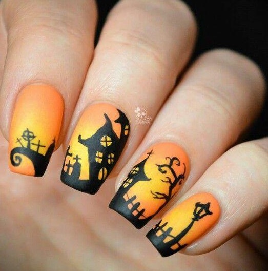 Mẫu móng tay Halloween dễ thương