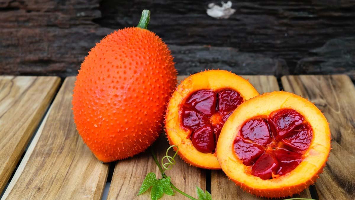 Hướng dẫn cách bảo quản gấc tươi trong tủ lạnh hiệu quả