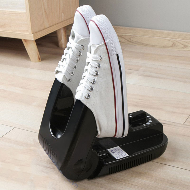 Sử dụng máy sấy giày