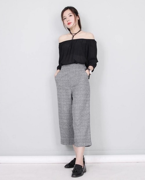 Cách phối đồ với quần ống rộng cho nữ đẹp cá tính Cách phối đồ với quần ống rộng cho nữ đẹp cá tính