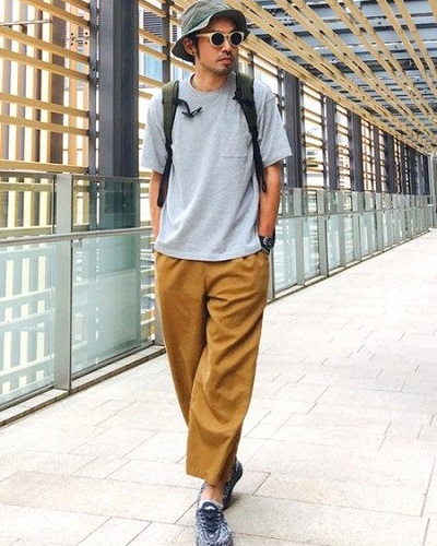 Cách phối đồ với quần ống rộng nam Cách phối đồ với quần ống rộng nam