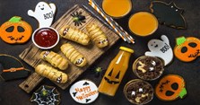 Halloween ăn gì? Các món ăn Halloween dễ làm
