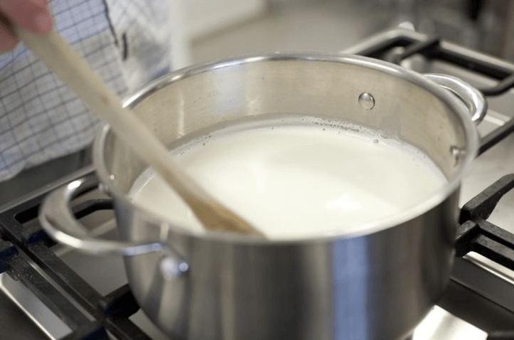 Không được uống sữa đậu nành chưa đun sôi kỹ Không được uống sữa đậu nành chưa đun sôi kỹ